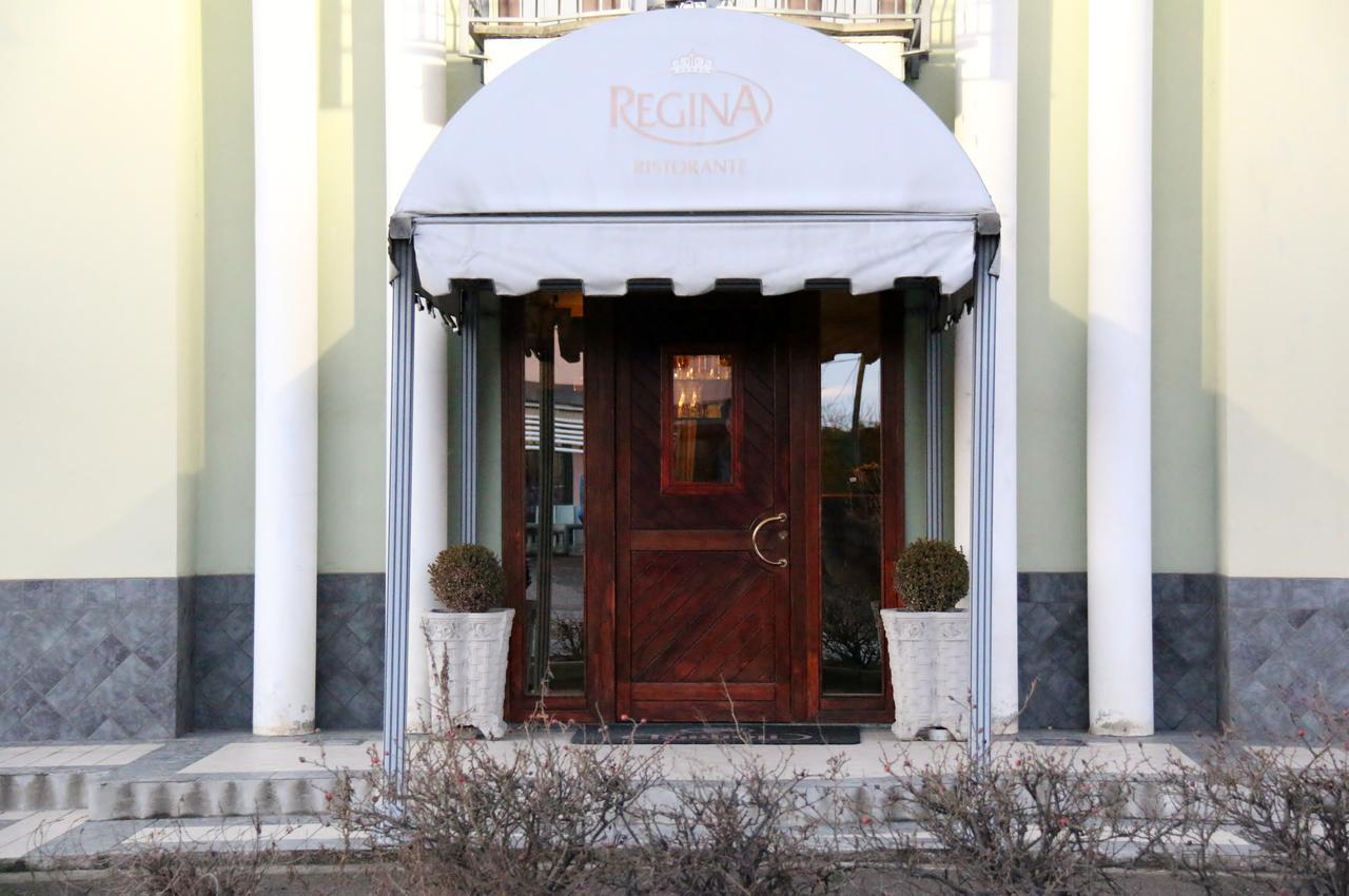 Hotel Ristorante Regina Mozzanica Exterior foto